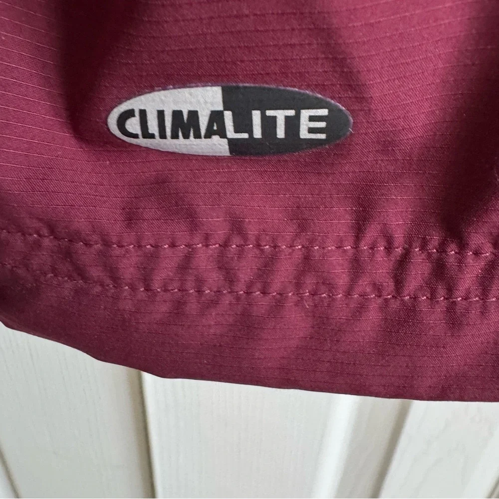 Adidas Men’s Maroon Windbreaker Jacket Lightweight Athletic Style Size XL